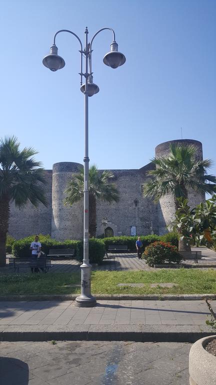 La Nuova Locandiera كاتانيا المظهر الخارجي الصورة